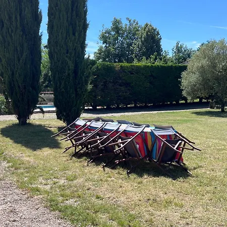 Le Clos Montauge Вилла Virsac