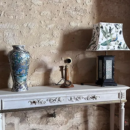 Вилла Le Clos Montauge *