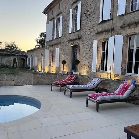 Вилла Le Clos Montauge *