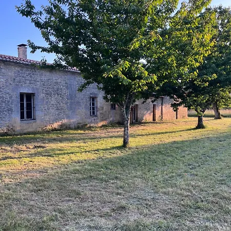 Le Clos Montauge Вилла *